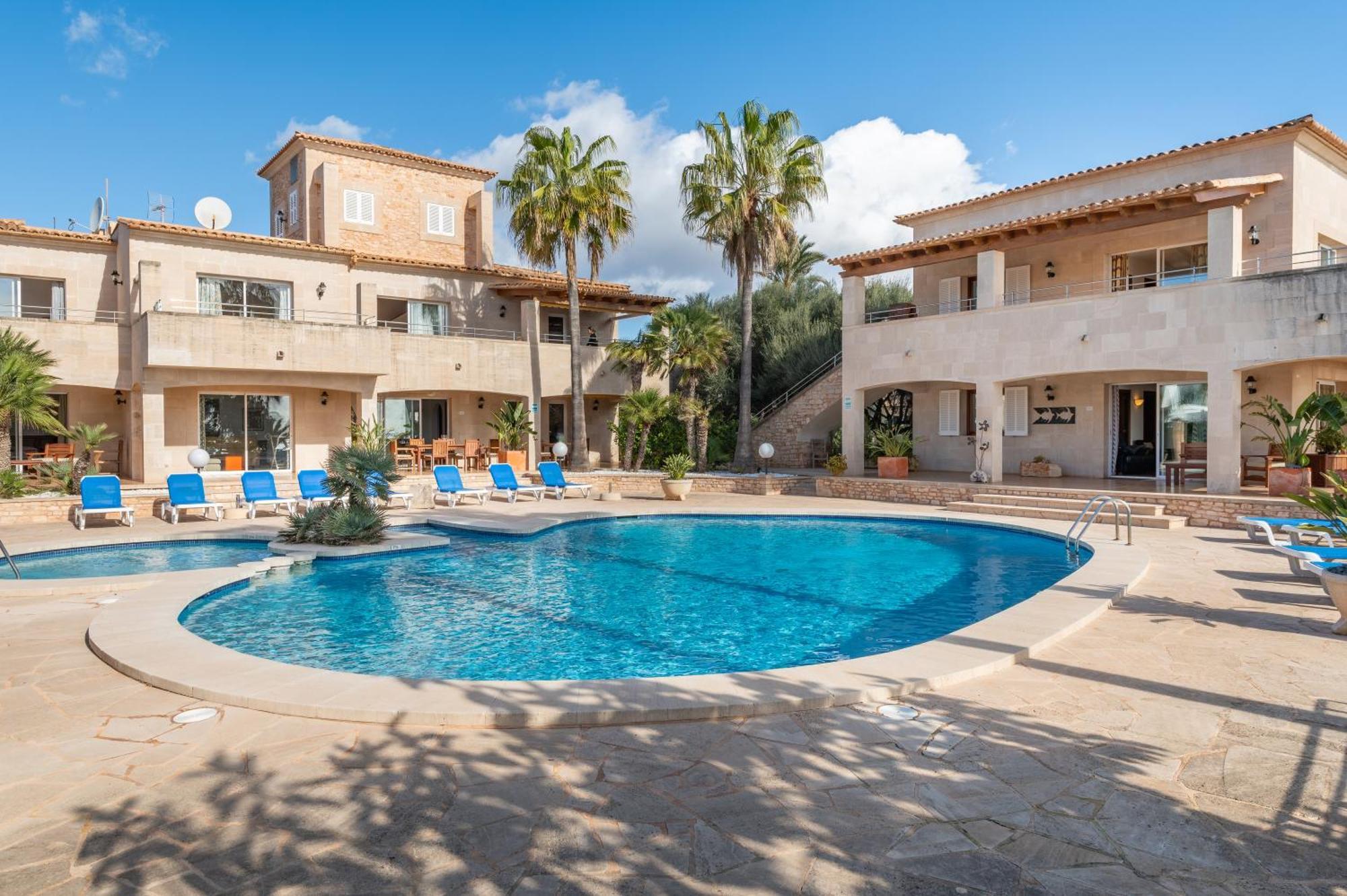 Pedrassa Gran Superior Apartment
